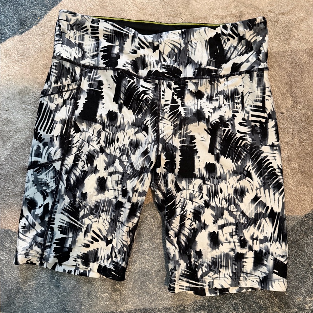 Stylish Black and White CK Women's Spandex